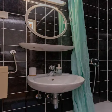 Marina - By Guide Appartement